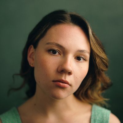 Imogen Elliott headshot